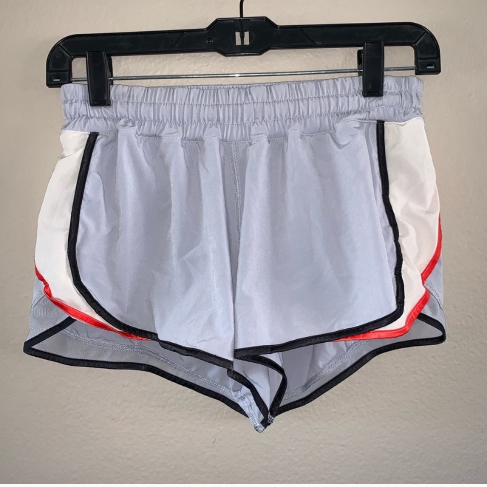 Lululemon grey shorts- 2.5in